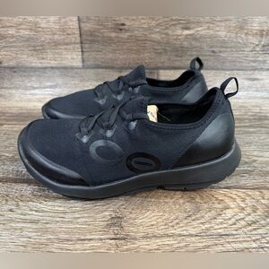 OOFOS MEN'S OOMG SPORT LS LOW SHOE - BLACK Sz 10.5